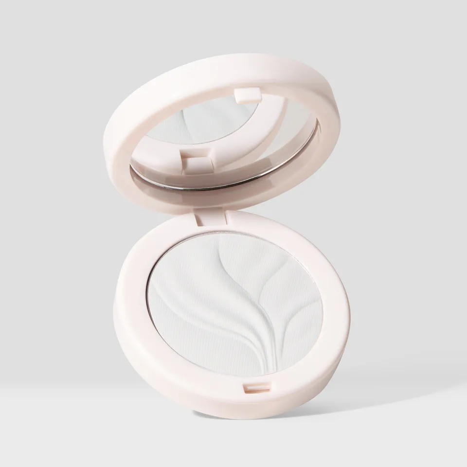 Kylie Natural Blur pudder translucent matt finish