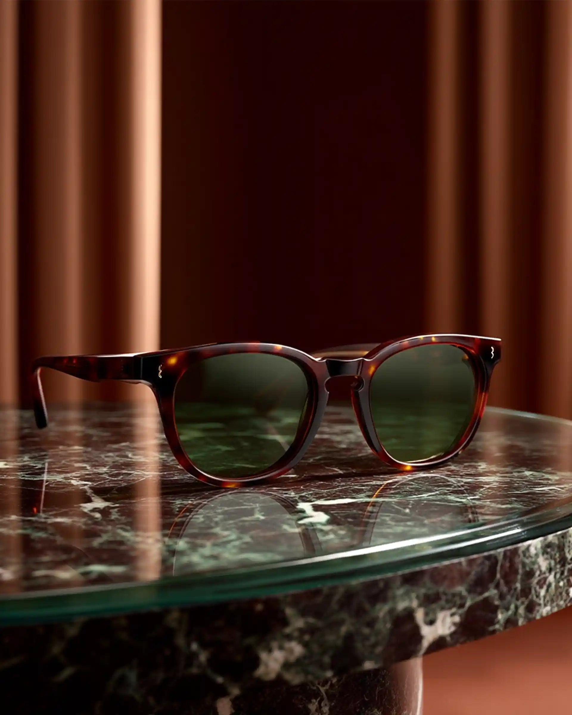 Eight and Bob Murphy solbriller brindle kategori 3
