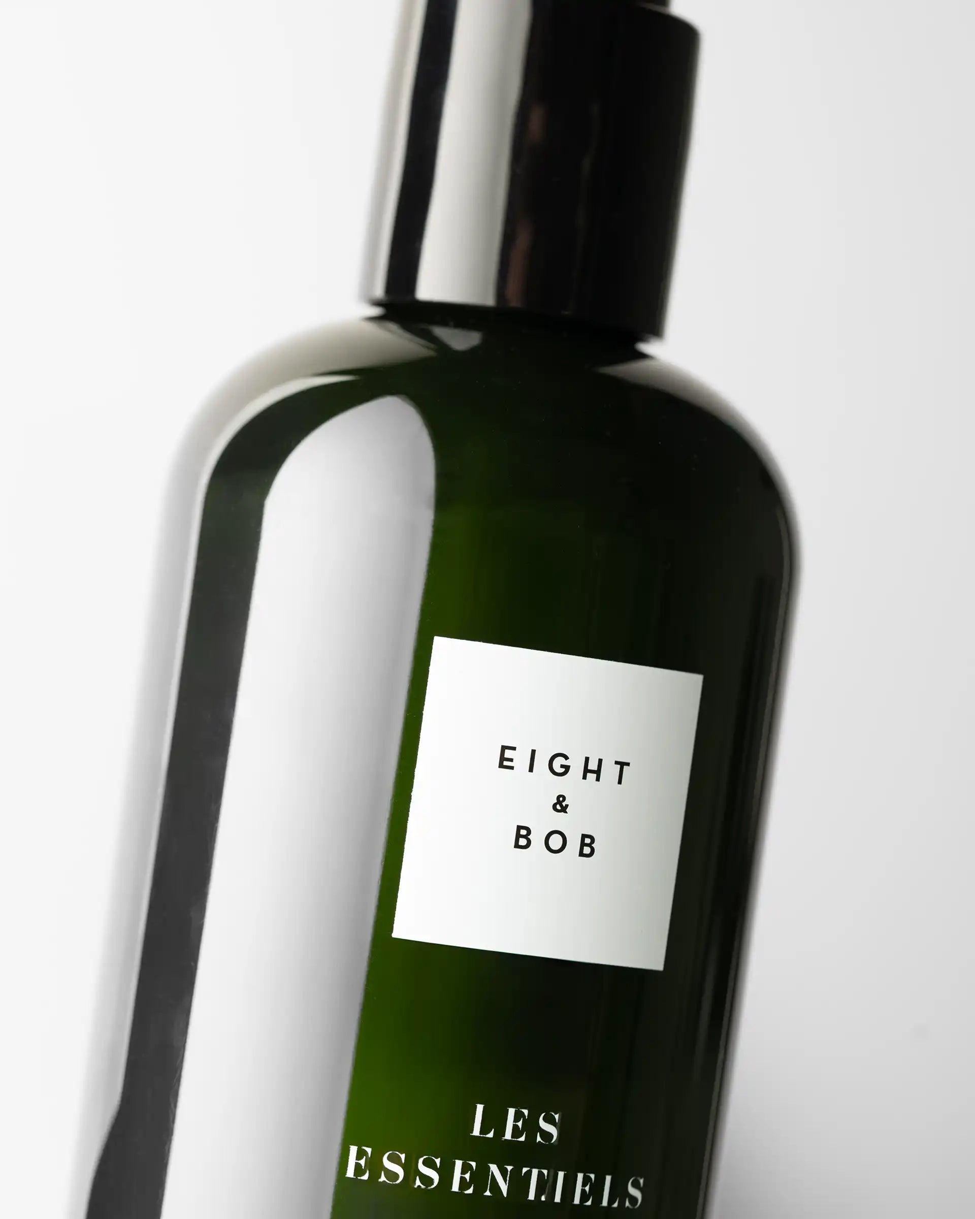 Eight & Bob bade- og dusjgel 300 ml vitamin B5
