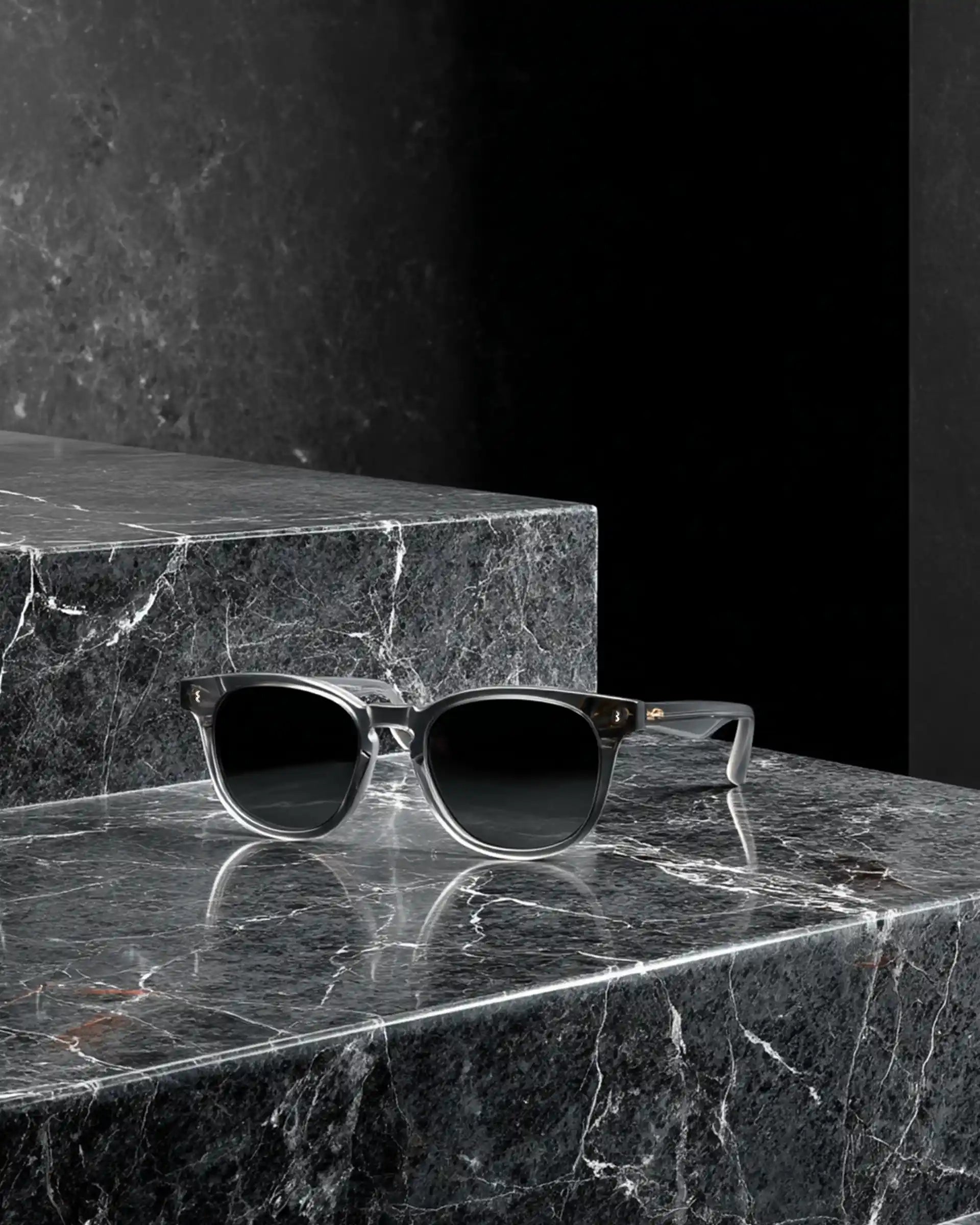 Eight & Bob Murphy Grey solbriller acetat