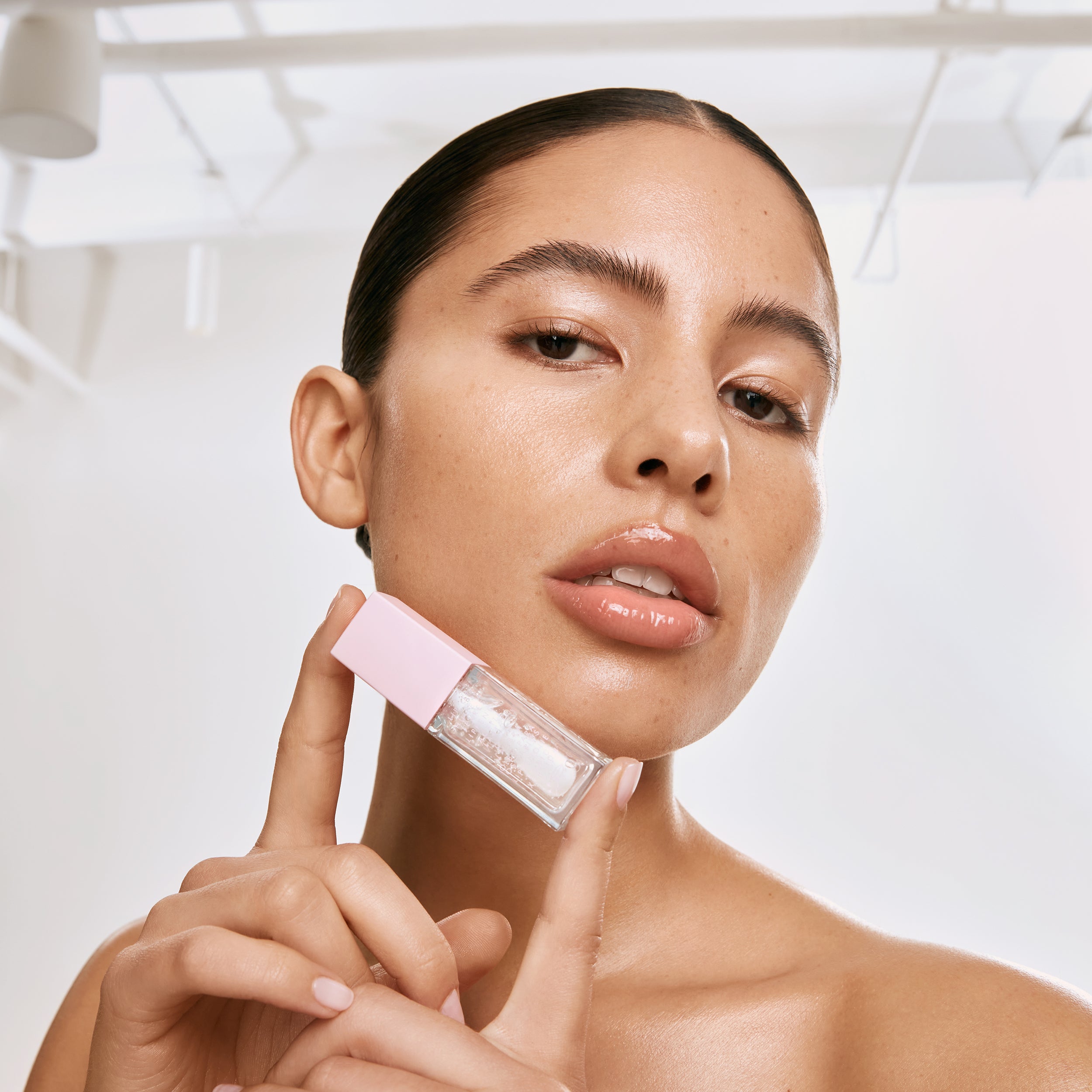 Kylie Lip Oil leppeolje coconut fuktgivende
