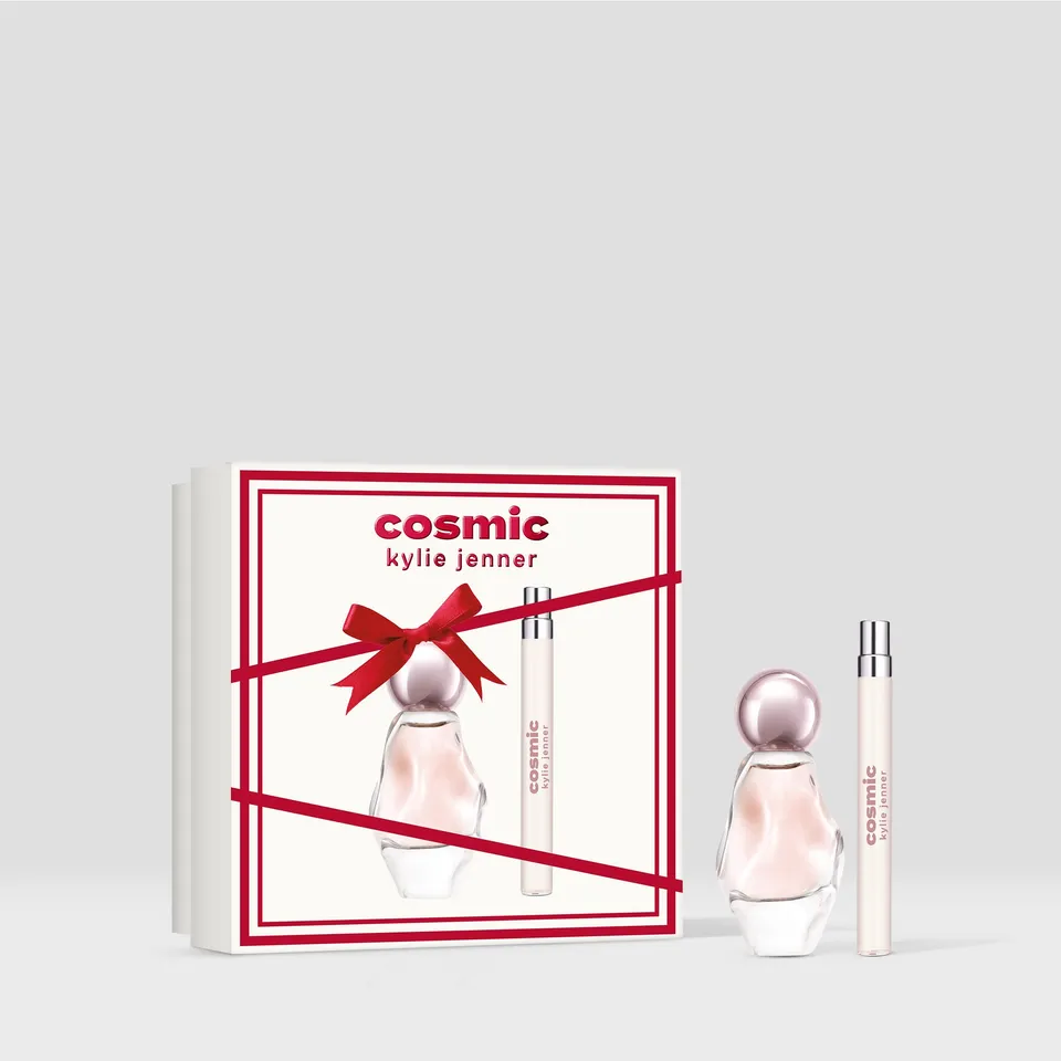 Kylie Fragrance Cosmic parfymesett 30 ml + pennespray gave