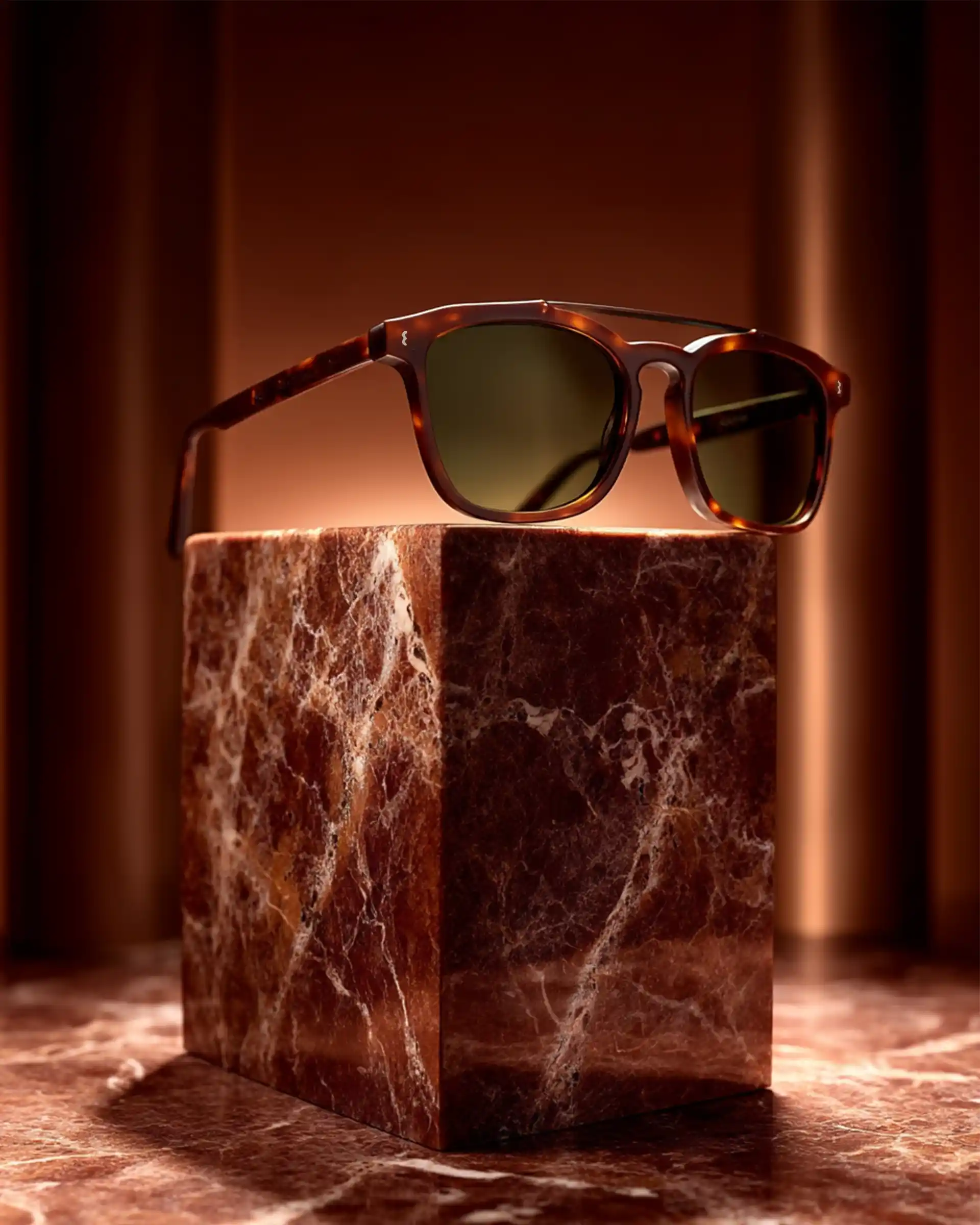 Eight & Bob Greenleaf Brindle solbriller acetat