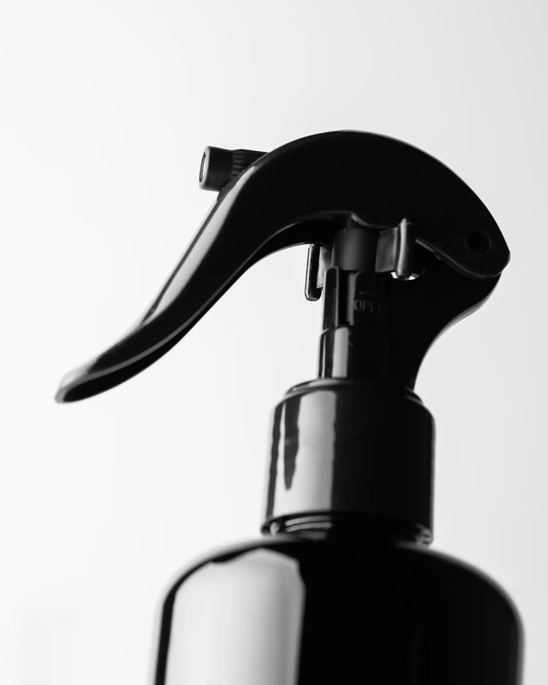 Eight and Bob Varenna romspray 200 ml blomster og moskus