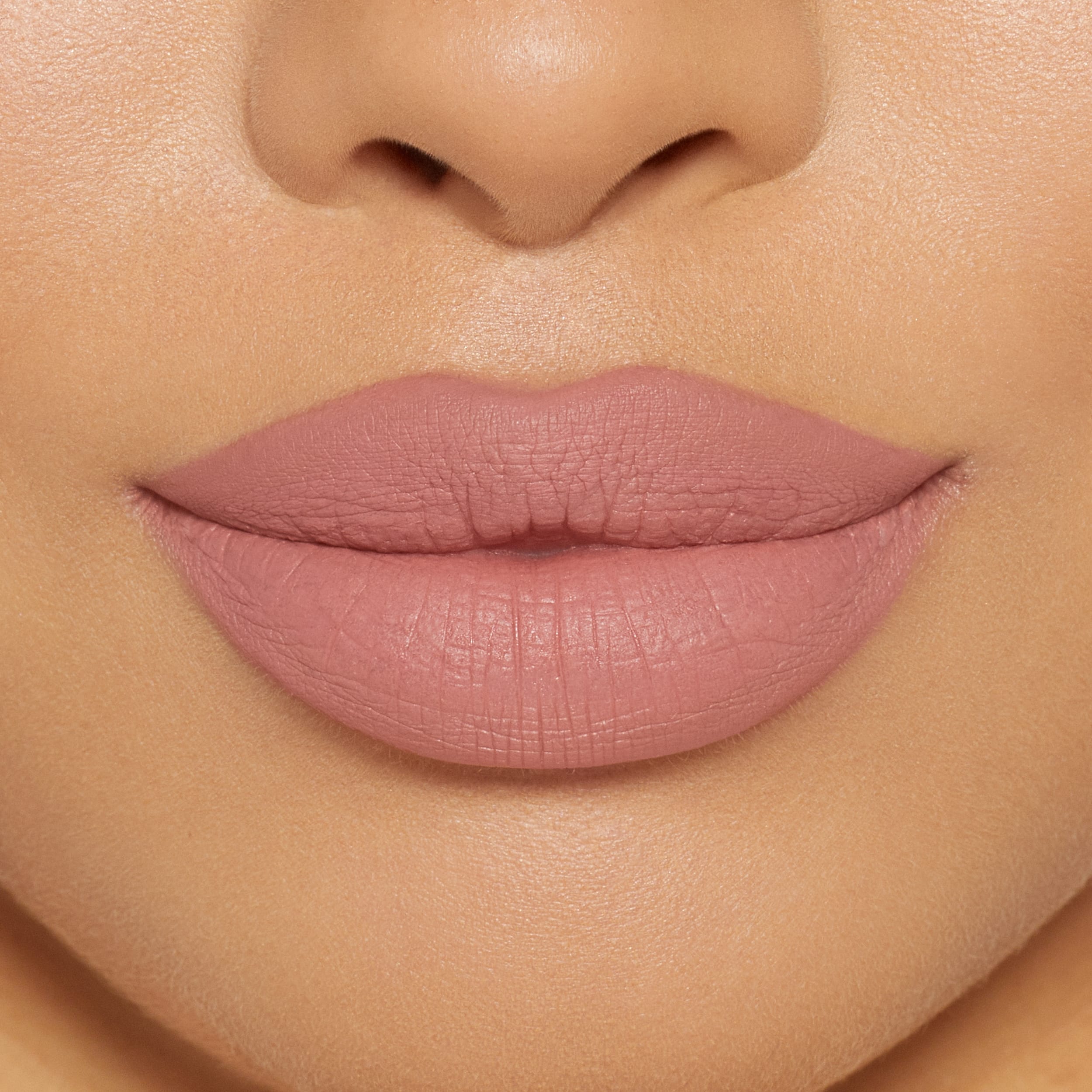 Kylie Matte Lip Kit leppefargesett matt 8 timers holdbarhet