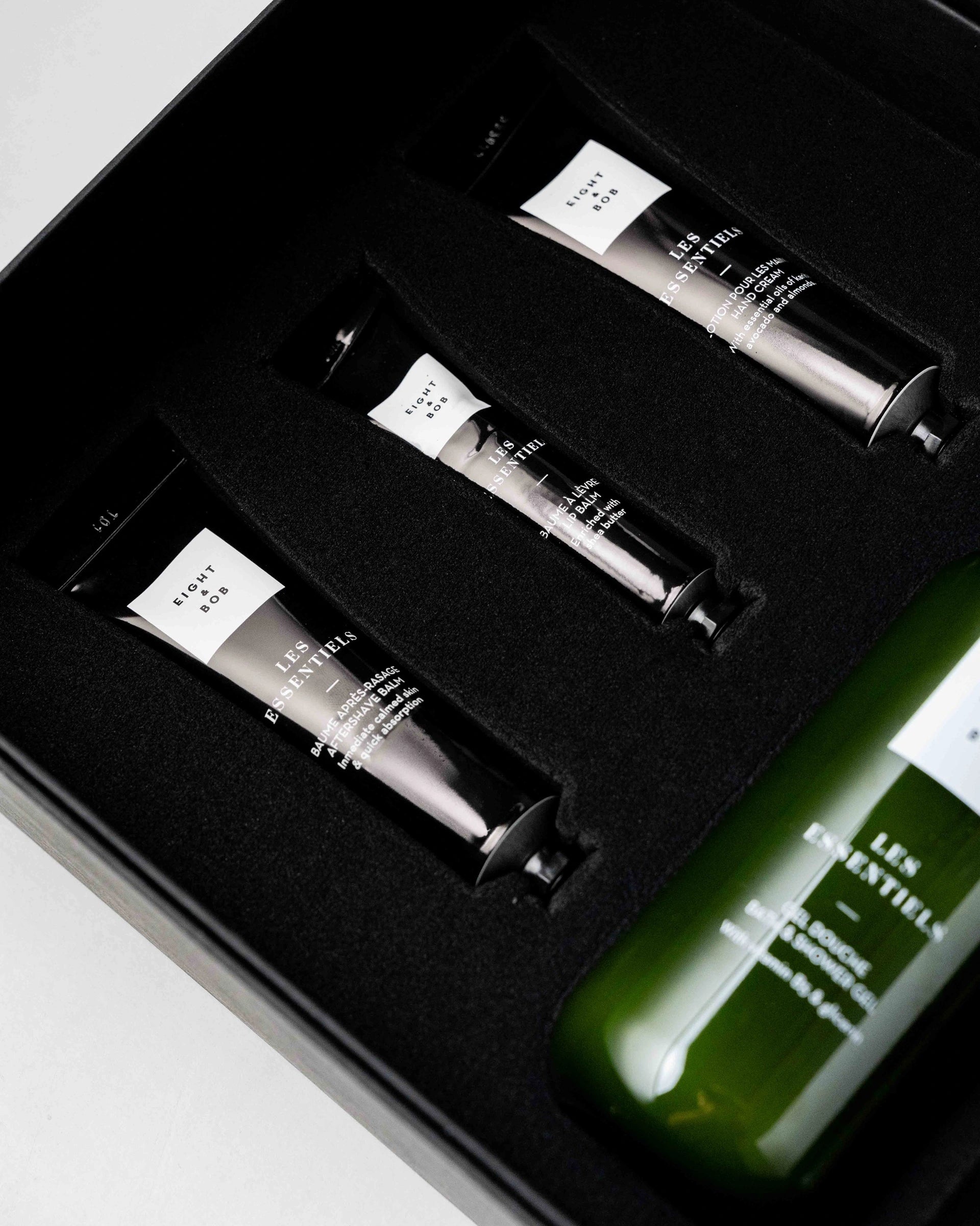 Eight & Bob Les Essentiels badesett 8 deler jasmin