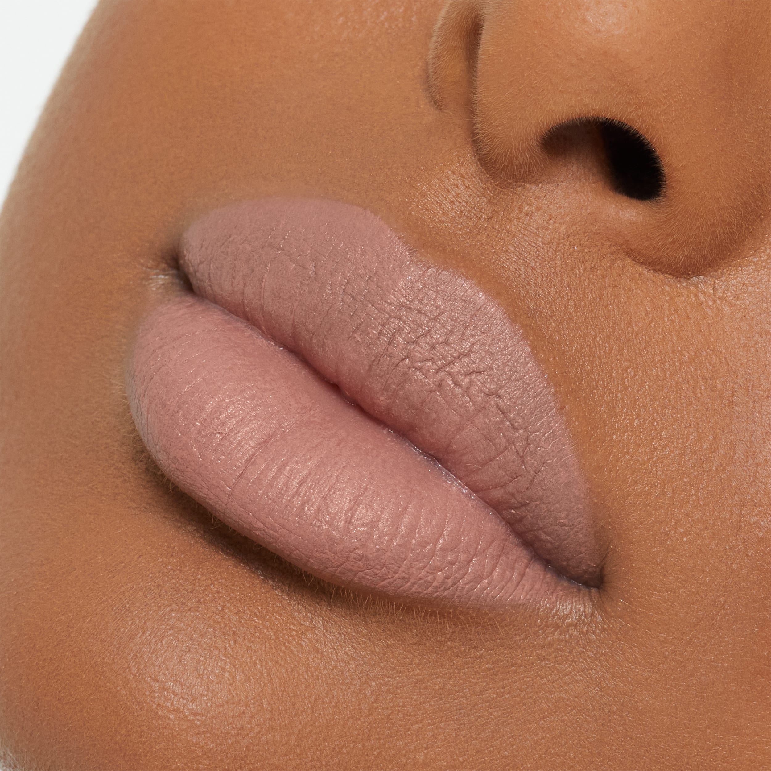 Kylie Matte Lip Kit leppefargesett matt 8 timers holdbarhet