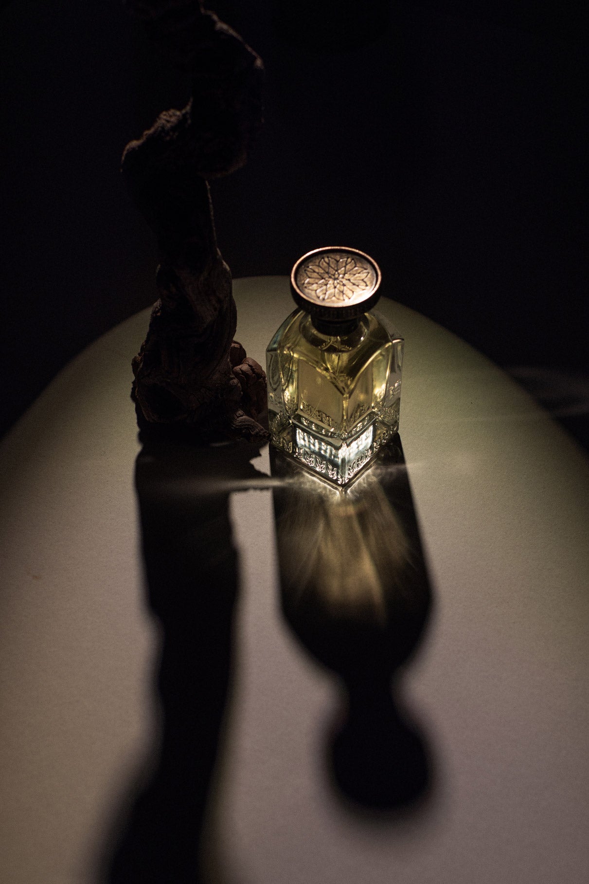 Anfas Collection Watan parfyme luksuriøs oud